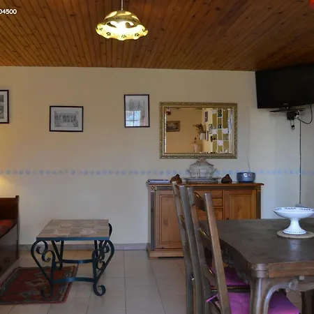 Bastide Du Rousset فندق مبيت وإفطار *